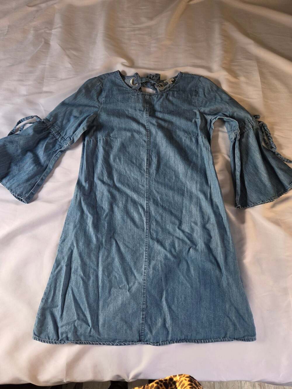 Spense Denim Shift Dress with Bell Sleeves and Tie Back Size 6